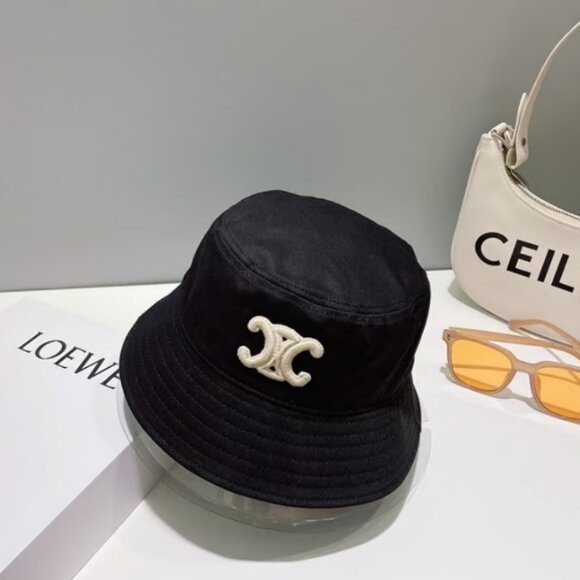 Celine fisherman hat - Picture 1 of 6